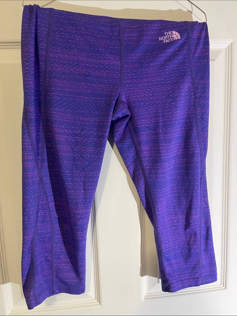 The North Face Purple Chevron-Print Capri Leggings